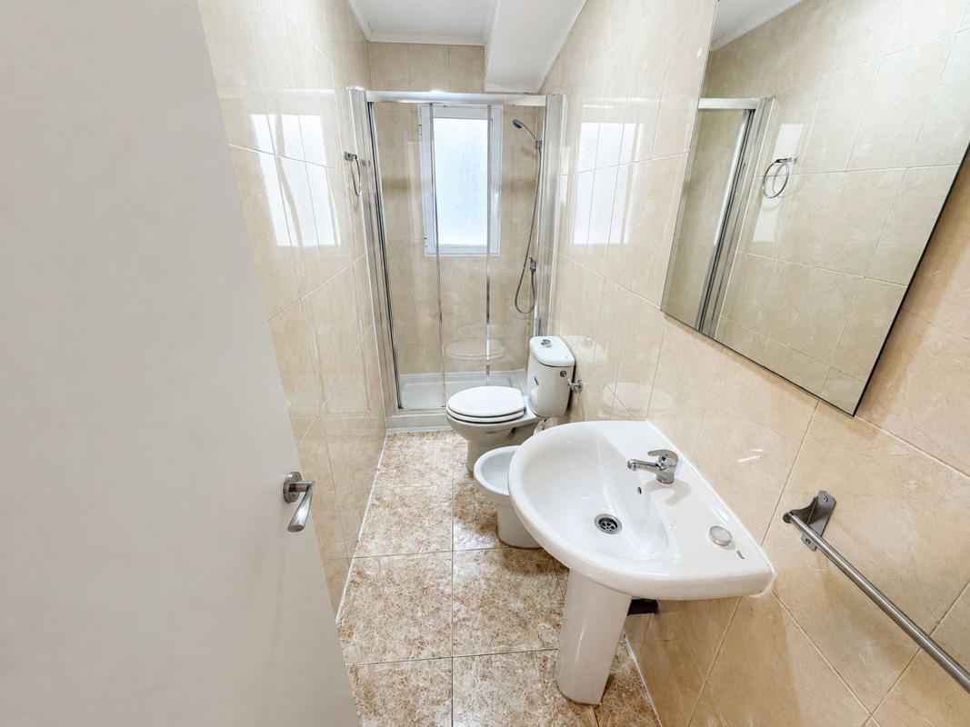 Sprzedaż mieszkania w Piso en Calle Cisne, 45, Ciudad de Asís, Alicante / Alacant, Alicante / Alacant
photo 5