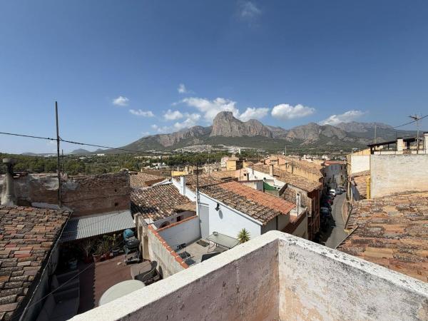 Casa de pueblo en Calle Sant Ferran, Casco urbano, Polop thumbnail 2