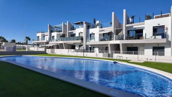 Sale of flat in Piso en Calle Chopin, 10, Centro, San Miguel de Salinas, San Miguel de Salinas
photo 1