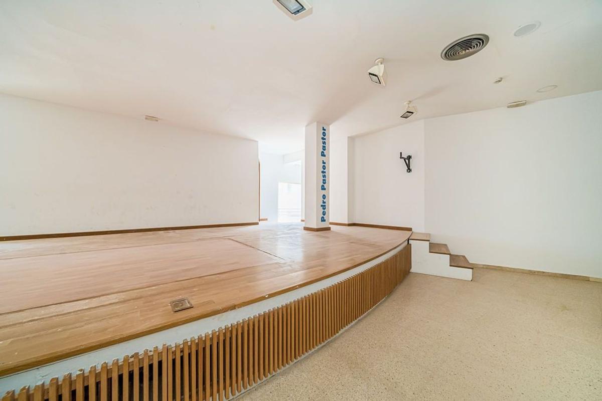 Properties for sale and rent in Spain photo 5