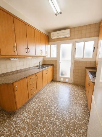 Продажа квартиры на Piso en Calle Emilio Sala Hernandez, 34, Toscar, Elche / Elx, Эльче / Эльх
photo 1