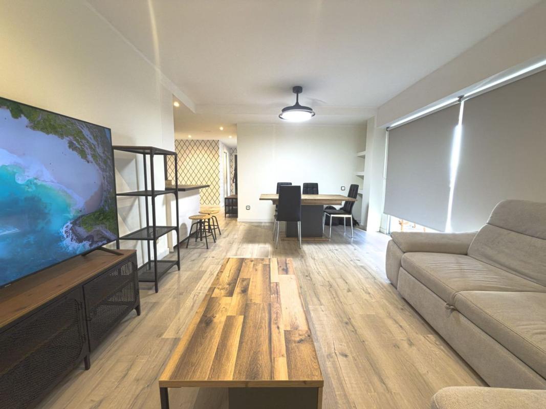 Продажа квартиры на Piso en Avenida Países Escandinavos, 6, Playa de San Juan, Alicante / Alacant, Аликанте / Алакант
photo 2