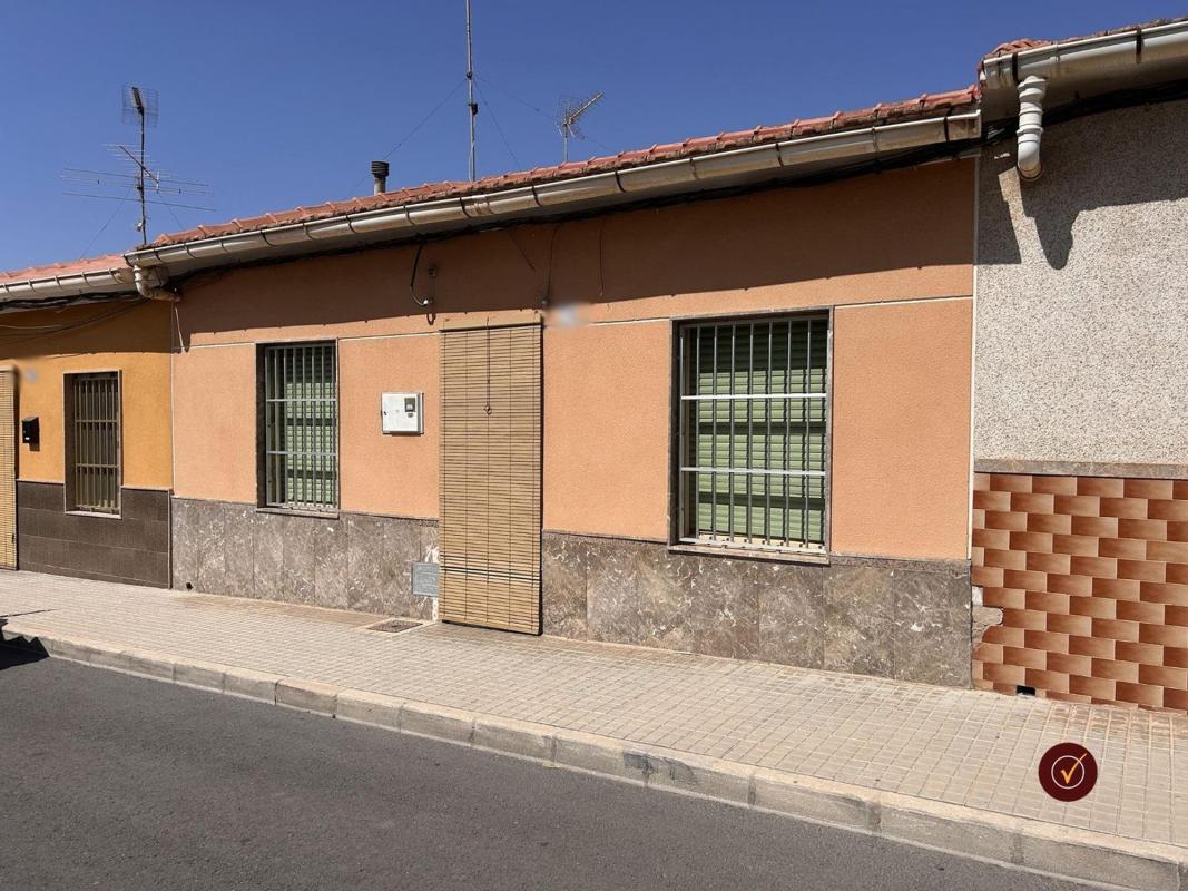 Sale of independent chalet in Casa o chalet independiente en Calle Sant Marçal, Novelda, Novelda
photo 1