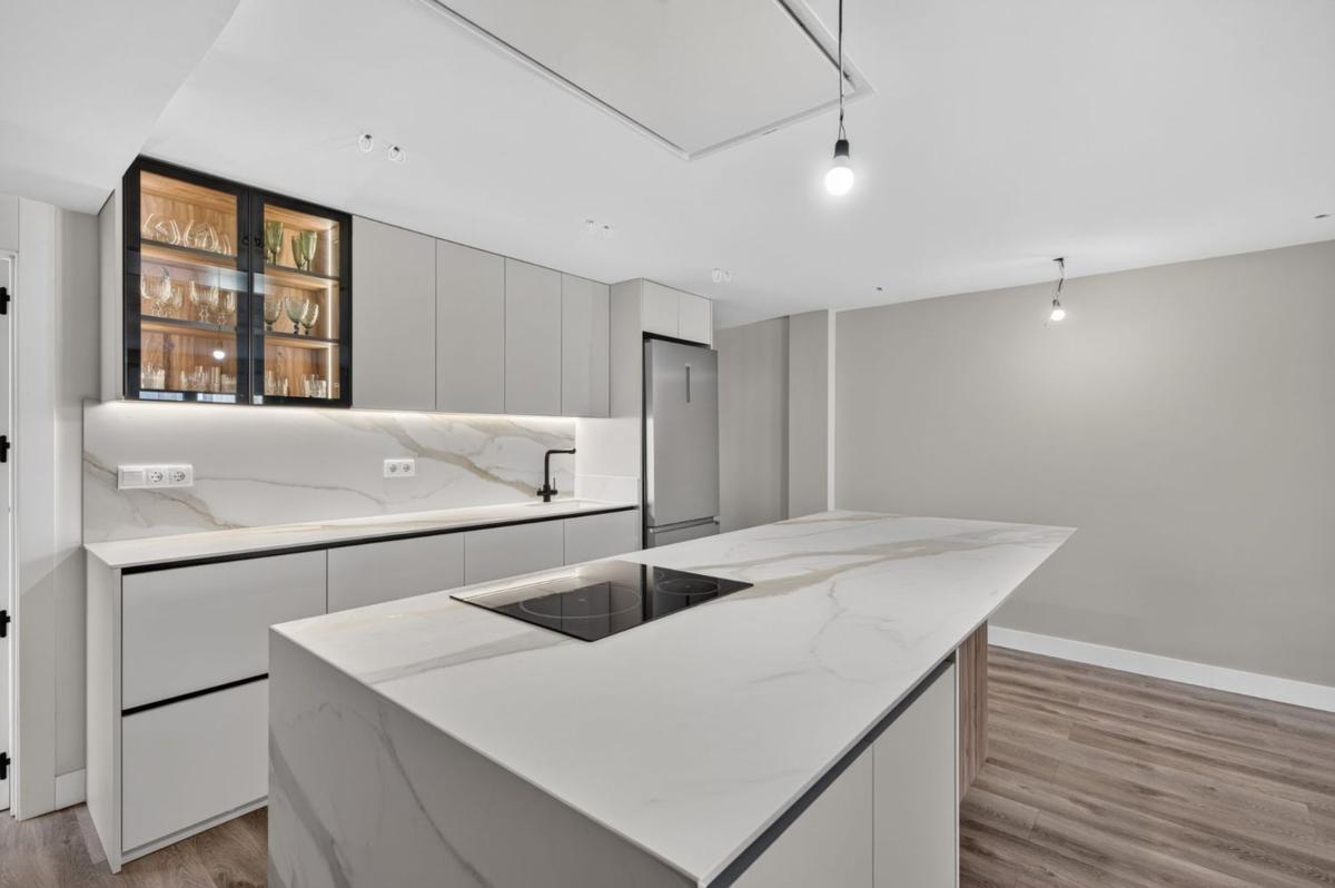 Venta de piso en Piso en Calle Capità Alfons Vives, Reina Victoria-Miguel Hernández, Elche / Elx, Elche / Elx
photo 5