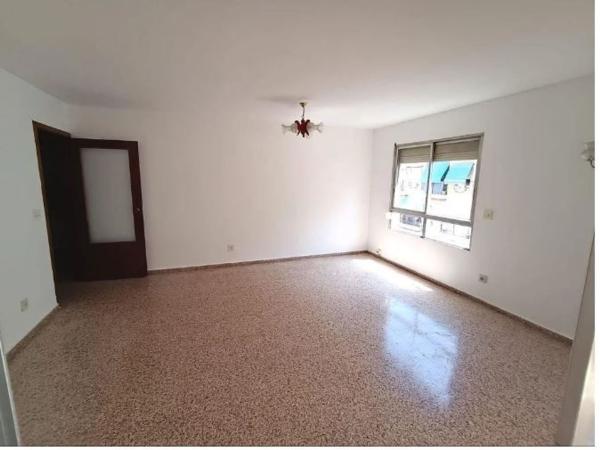 Venta de piso en Piso en Calle Capitán Dema, 6, Benalúa, Alicante / Alacant, Alicante / Alacant
 photo 3