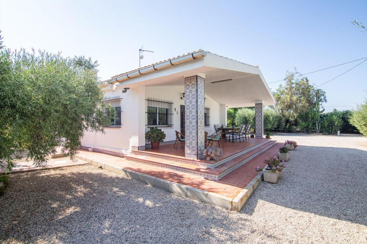 Sale of independent chalet in Casa o chalet independiente en Partida Horna Baja, 16, Novelda, Novelda
 photo 4