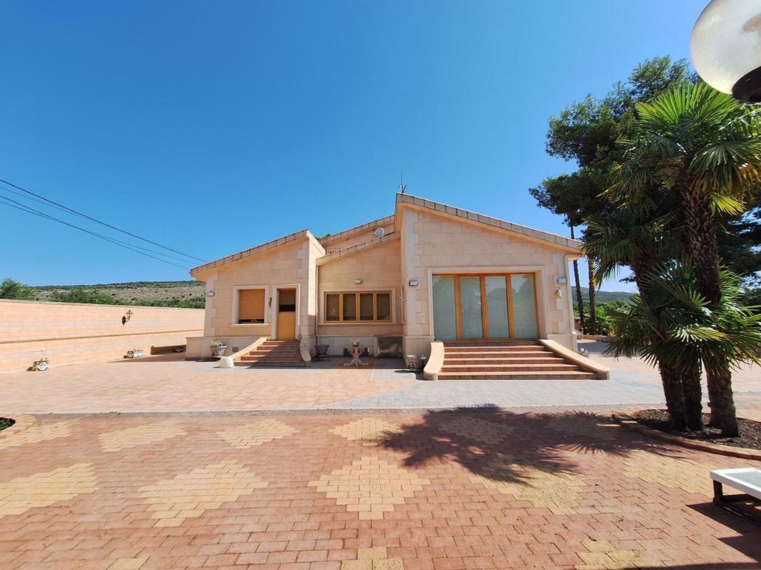 Продажа отдельного шале в Casa o chalet independiente en Ibi, Иби photo 5