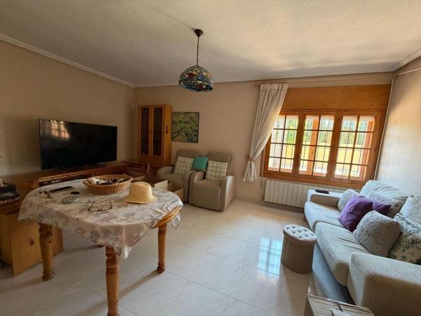 Chalet independiente en venta en Casa o chalet independiente en Calle d'Ovidi, 2, La Albufereta, Alicante / Alacant, Alicante / Alacant
 photo 4