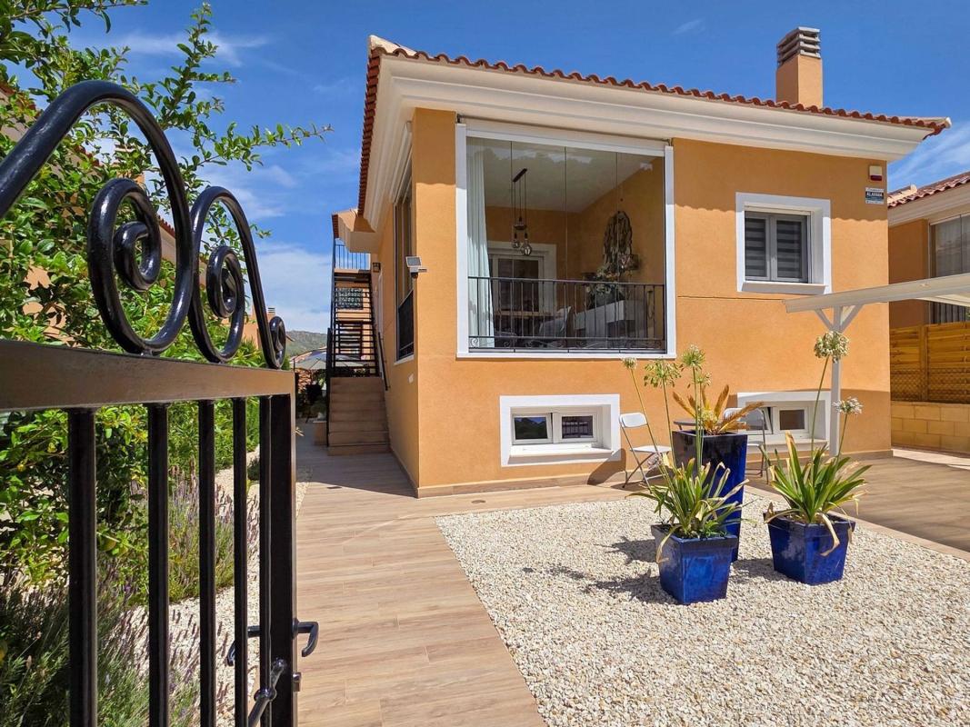 Sprzedaż niezależnego domku jednorodzinnego w Casa o chalet en Calle del Pi, La Romana, La Romana photo 3