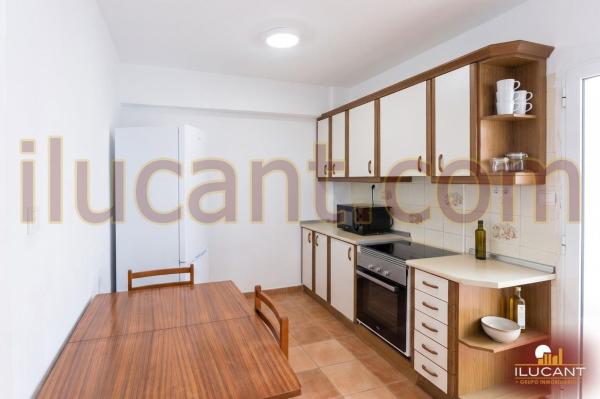 Sale of flat in Piso en Campoamor, Alicante / Alacant, Alicante
thumbnail 3