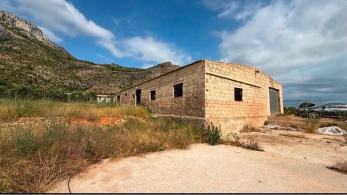 Terreno en venta en El Verger, Alicante photo 1