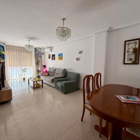 Продажа квартиры на Piso en Carolinas Bajas, Alicante / Alacant, Аликанте / Алакант
 photo 1