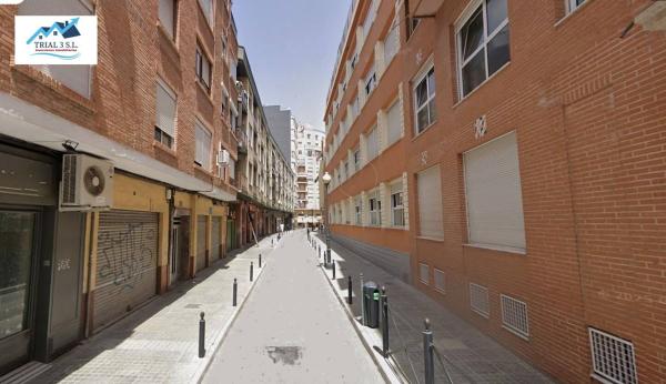 Продажа квартиры на Piso en Calle de Isabel la Católica, Maestro Carrascosa - Banda de Música, Villena, Вильена
photo 1