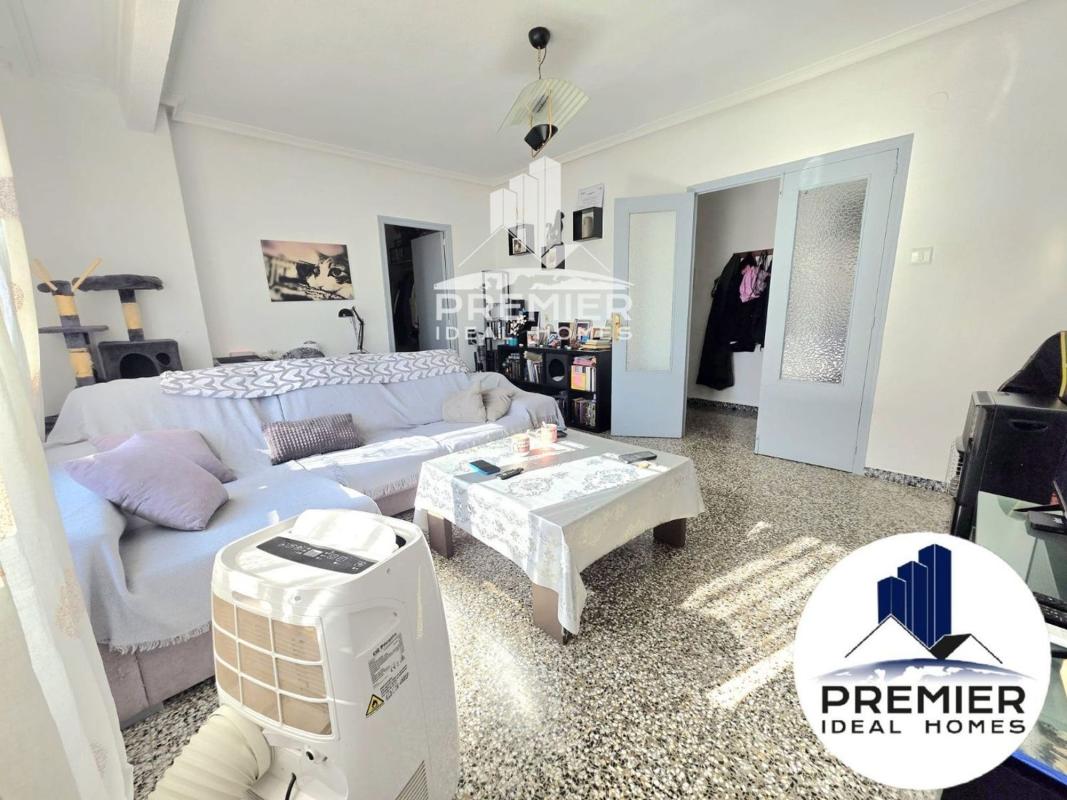 Venta de piso en Piso en Calle de la Foia, Petrer, Petrer
photo 2