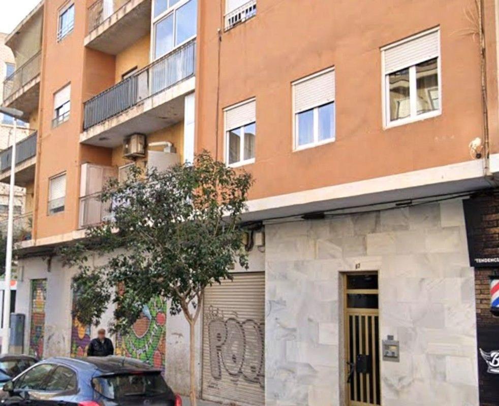 Venta de piso en Piso en Calle Antonio Machado, Plaza Crevillente-Juzgados, Elche / Elx, Elche / Elx
photo 1