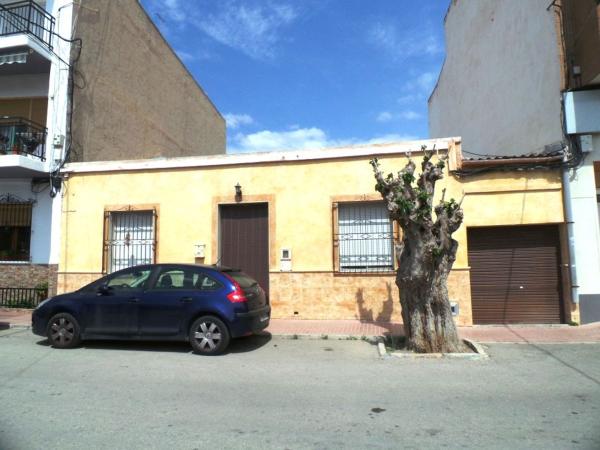 Chalet adosado en venta en Chalet adosado en Calle Reina Fabiola, Callosa de Segura , Callosa de Segura photo 1
