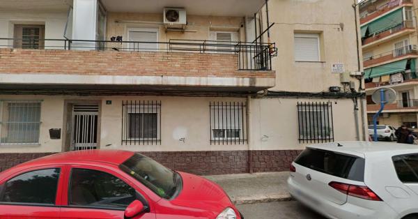 Chalet independiente en venta en Casa o chalet en Plaza de las Escuelas, Virgen del Remedio - Parque lo Morant, Alicante / Alacant, Alicante / Alacant
 photo 1