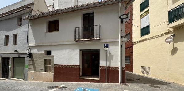 Casa de pueblo en Pego photo 1