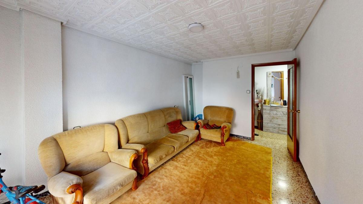 Venta de piso en Piso en Calle Francisco Tomás y Valiente, Carrús Este, Elche / Elx, Elche / Elx
 photo 2