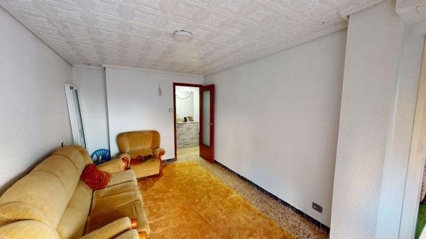 Venta de piso en Piso en Calle Francisco Tomás y Valiente, Carrús Este, Elche / Elx, Elche / Elx
 photo 3