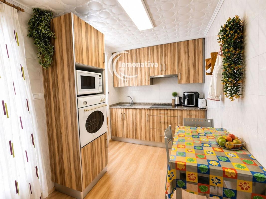 Venta de piso en Piso en Calle Rafael Sánchez Ceva, Los Magros-Casablanca, Elche / Elx, Elche / Elx
 photo 3