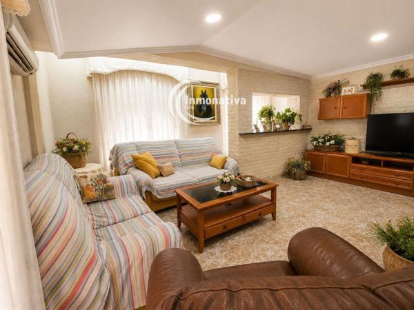 Venta de piso en Piso en Calle Rafael Sánchez Ceva, Los Magros-Casablanca, Elche / Elx, Elche / Elx
 photo 4