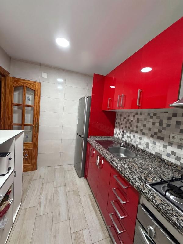 Продажа квартиры на Piso en Calle los Pueblos, Virgen del Remedio - Parque lo Morant, Alicante / Alacant, Аликанте / Алакант
photo 5