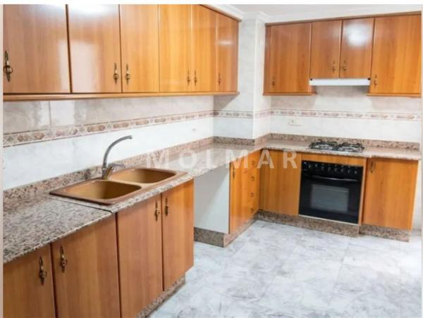 Venta de piso en Piso en Calle Enginyer Colomina Raduán, Barri Zona Nord, Alcoy / Alcoi, Alcoy / Alcoi
thumbnail 3