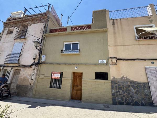 Chalet adosado en venta en Chalet adosado en Calle Sant Antoni, Jijona / Xixona , Jijona / Xixona photo 1