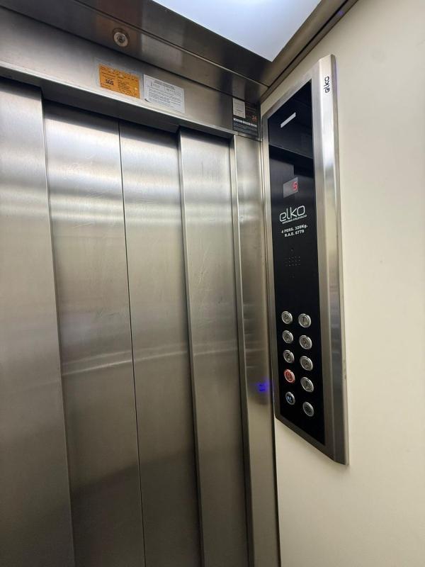 Venta de piso en Piso en Calle Sabadell, Barri Zona Nord, Alcoy / Alcoi, Alcoy / Alcoi
photo 4