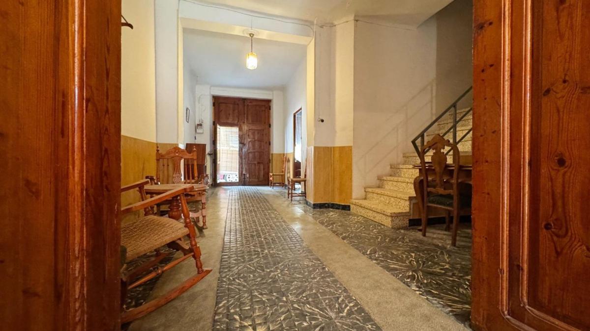 Недвижимость на продажу и в аренду в Испании photo 1