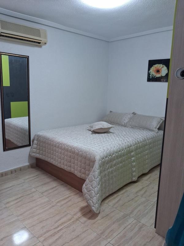 Продажа квартиры на Piso en Calle Abogado Pérez Mirete, 5, Virgen del Remedio - Parque lo Morant, Alicante / Alacant, Аликанте / Алакант
 photo 5