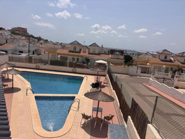 Venta de piso en Piso en Calle Rias Bajas, Rojales Hills - Rosa Bungalows, Rojales, Rojales
thumbnail 3