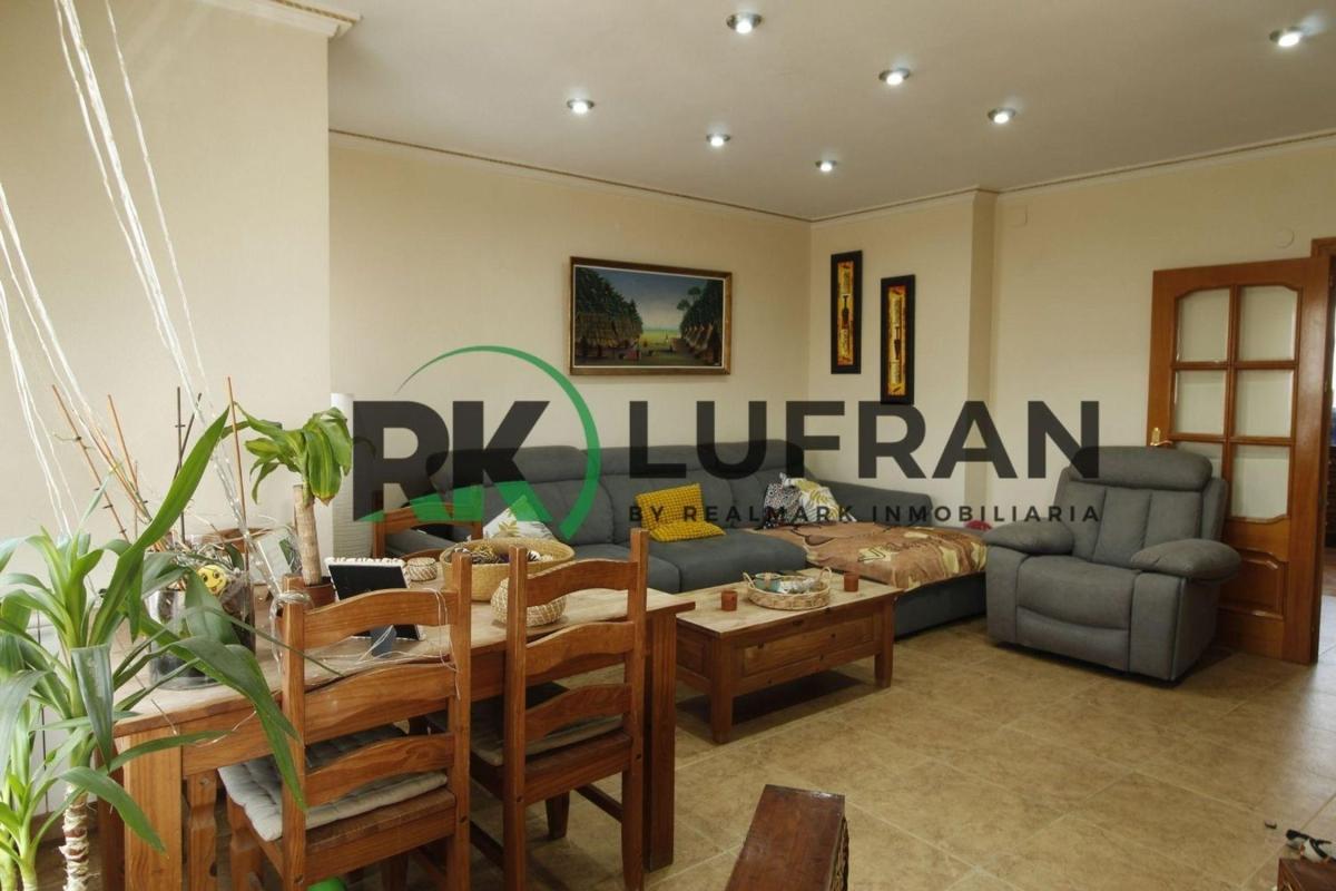 Sale of apartment in Piso en Calle Argentina, Sax, Sax
photo 2