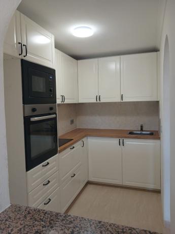 Продажа квартиры на Piso en Avenida de Almoradí, 70, Daya Nueva, Дая Нueva
photo 1