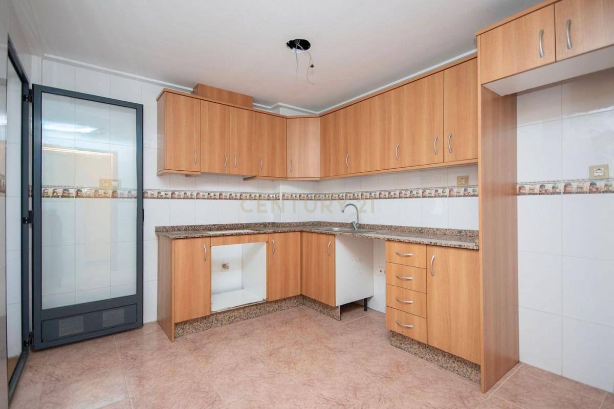 Sale of apartment in Piso en Calle Sorolla, 8, Bigastro, Bigastro
photo 5