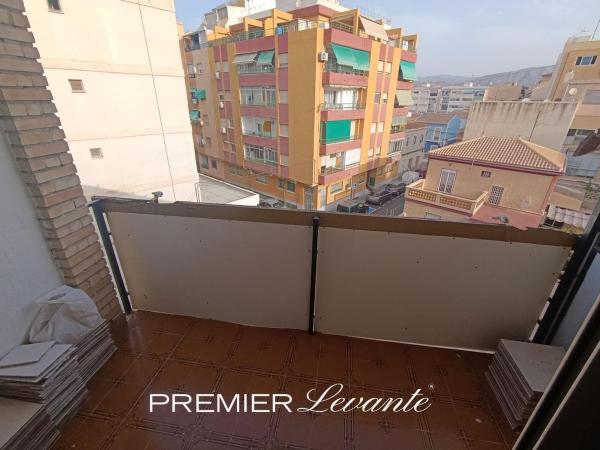 Sprzedaż mieszkania w Piso en Centro Urbano, La Villajoyosa / Vila Joiosa, La Villajoyosa / Vila Joiosa
photo 1