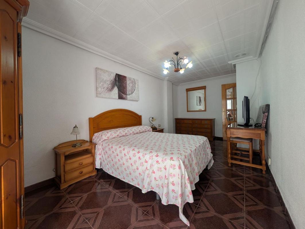Venta de piso en Piso en Carrús Este, Elche / Elx, Elche / Elx
photo 5