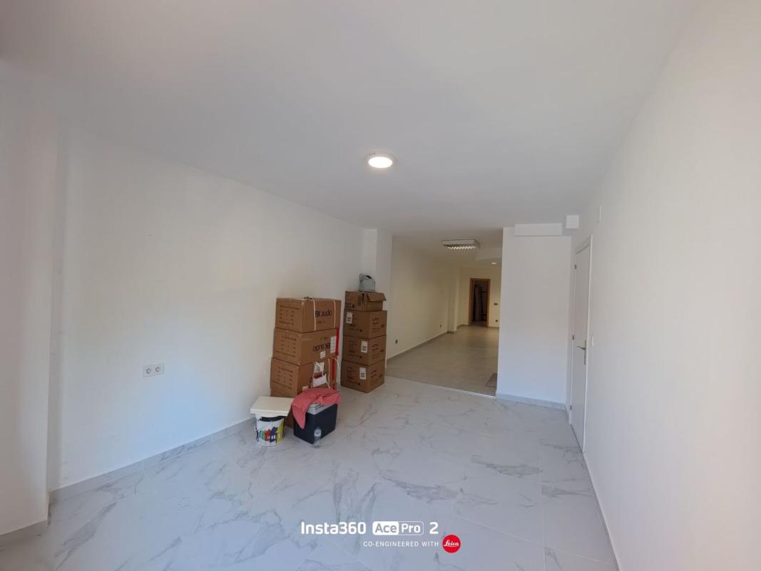 Sale of apartment in Piso en Calle Pinoso, Carolinas Altas, Alicante / Alacant, Alicante
photo 3
