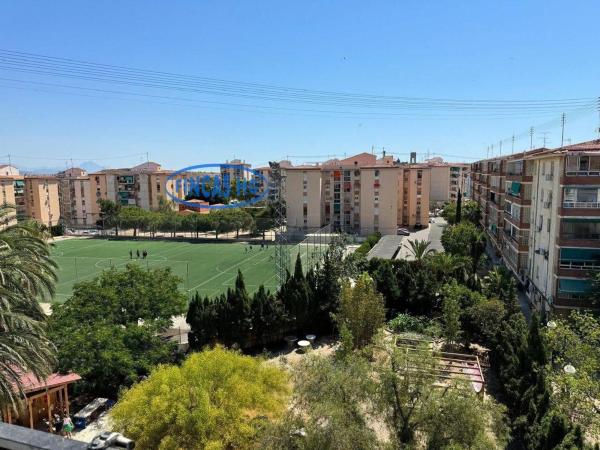 Venta de piso en Piso en Virgen del Remedio - Parque lo Morant, Alicante / Alacant, Alicante / Alacant
 photo 4