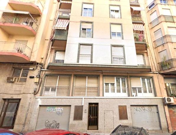 Продажа квартиры на Piso en Calle Ruperto Chapí, Pont Nou-Corazón de Jesús, Elche / Elx, Эльче / Эльх
photo 1