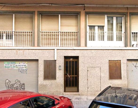 Продажа квартиры на Piso en Calle Ruperto Chapí, Pont Nou-Corazón de Jesús, Elche / Elx, Эльче / Эльх
thumbnail 2