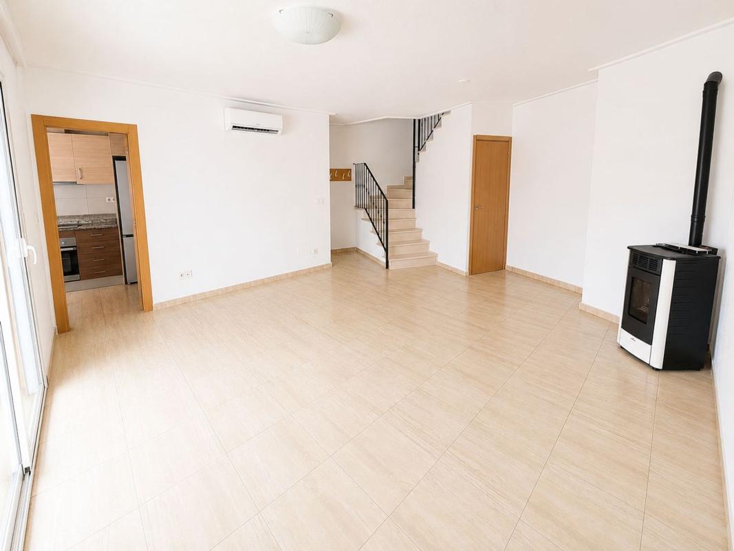 Sale of apartment in Piso en Medico Miguel Ripoll, 2, Catral, Catral
photo 2