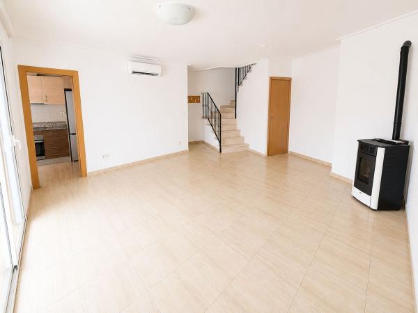 Sale of flat in Piso en Medico Miguel Ripoll, 2, Catral, Catral
thumbnail 1