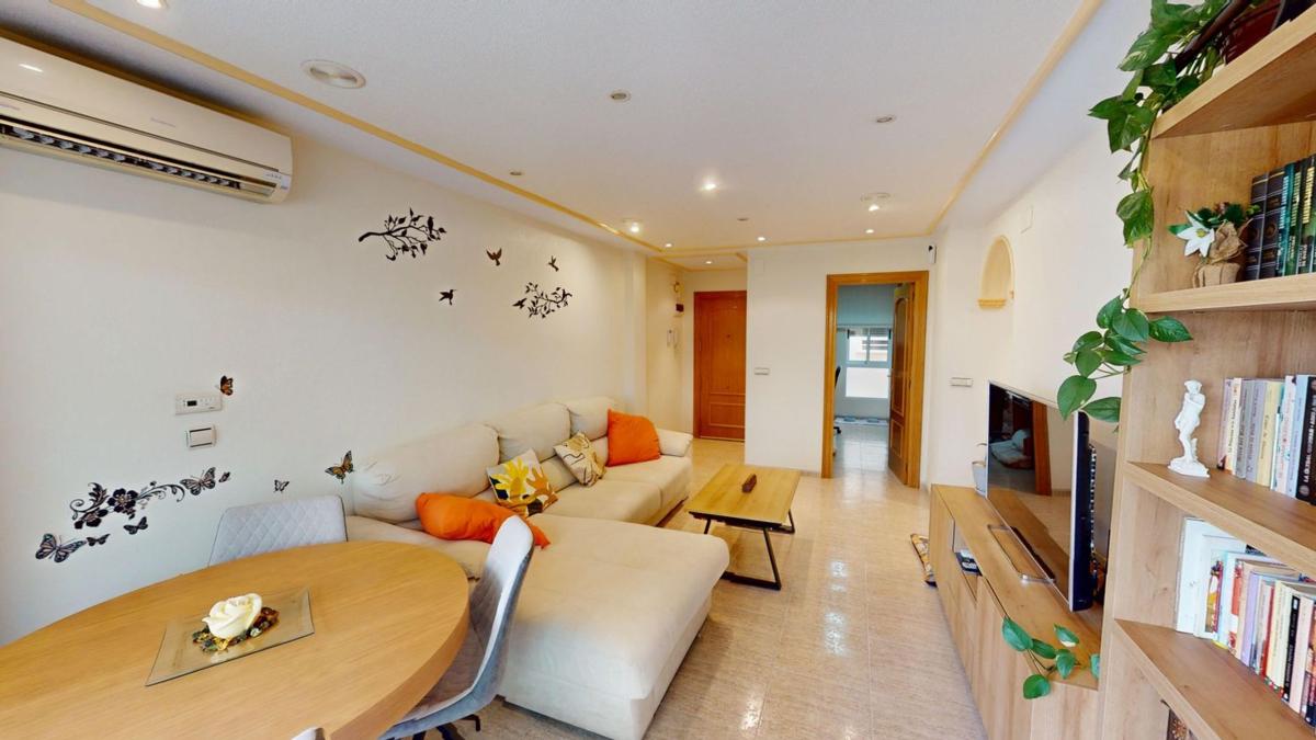 Venta de piso en Piso en Victoria Kent, Los Magros-Casablanca, Elche / Elx, Elche / Elx
photo 3