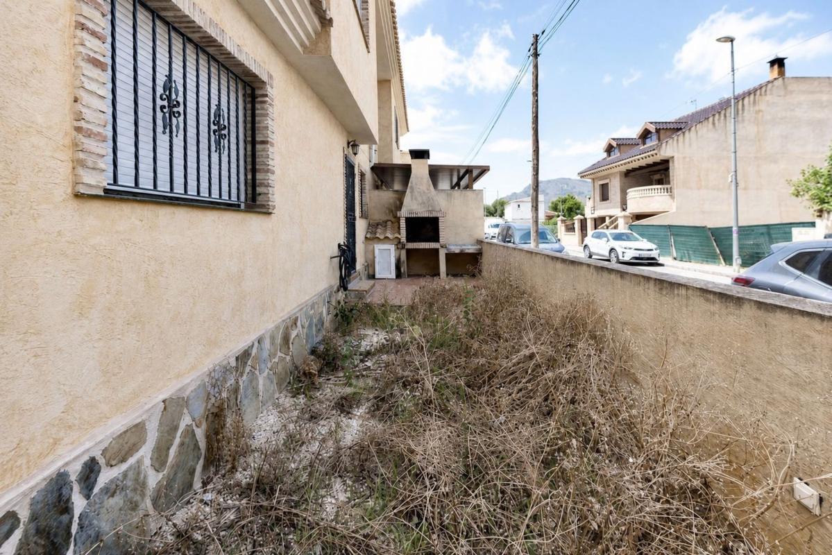 Sprzedaż szeregowego domku w  Chalet adosado en Juan Carlos Ferrero, 33, Redovan , Redovan photo 4