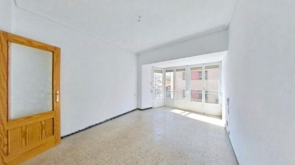 Sale of flat in Piso en Raval de Santa Teresa-El Asilo, Elche / Elx, Elche / Elx
 photo 1