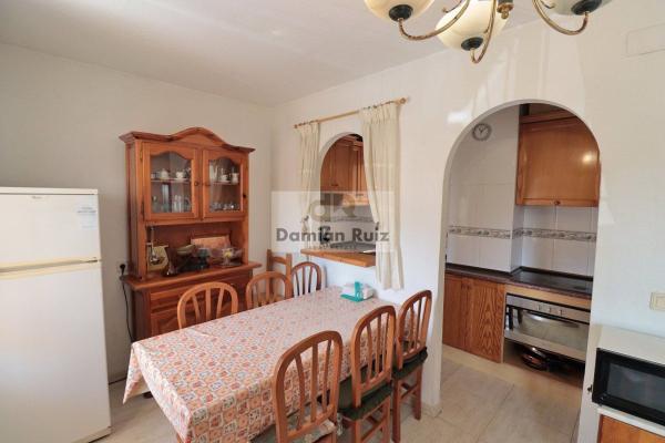 Sprzedaż mieszkania w Piso en Calle Luis Rivera, 102, Zona Pueblo, Guardamar del Segura, Guardamar del Segura
photo 1
