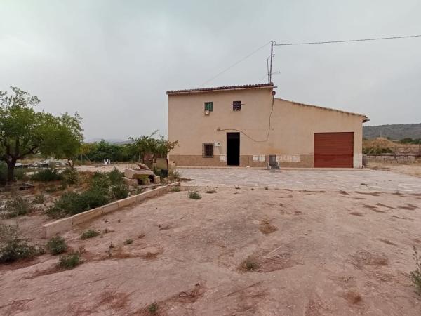 Finca rústica en venta en Finca rústica en Palaos De, 24, La Romana , La Romana thumbnail 1