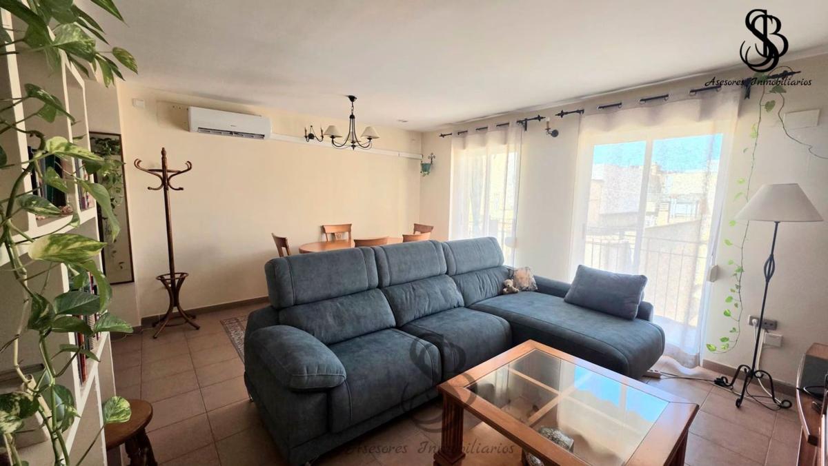 Venta de piso en Piso en Torres Quevedo, Reina Victoria-Miguel Hernández, Elche / Elx, Elche / Elx
photo 2